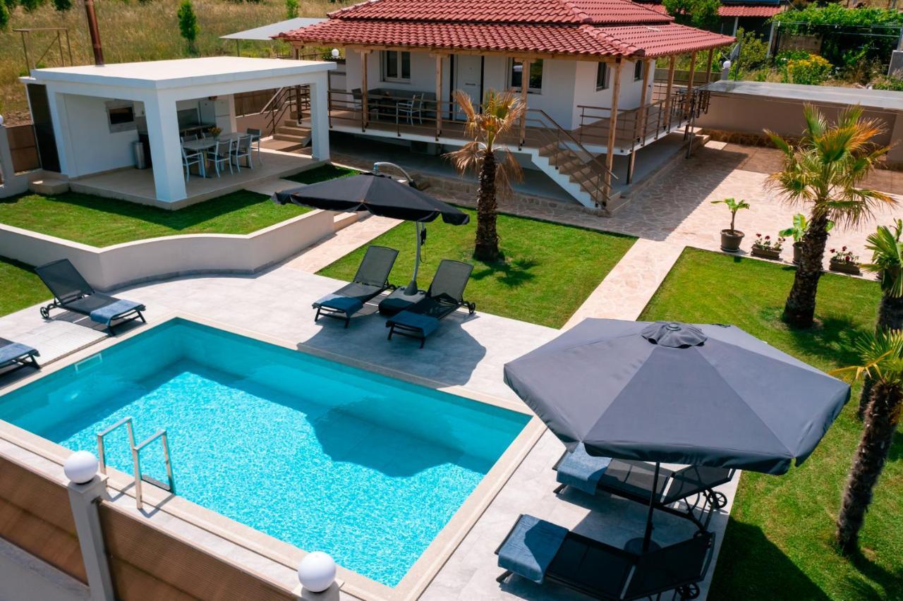 Villa Liana , Private Villa With Pool And Garden Vergia Εξωτερικό φωτογραφία