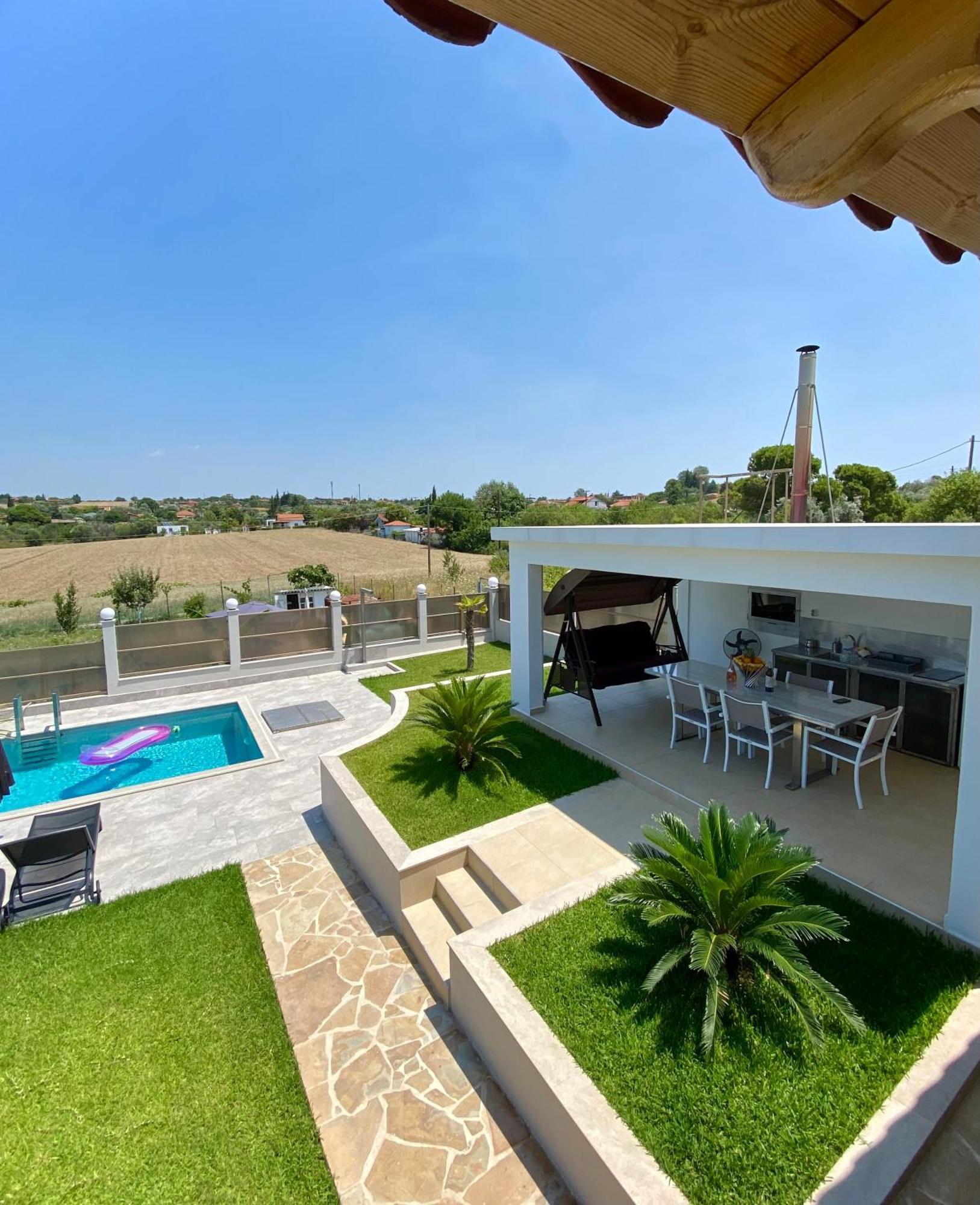 Villa Liana , Private Villa With Pool And Garden Vergia Εξωτερικό φωτογραφία